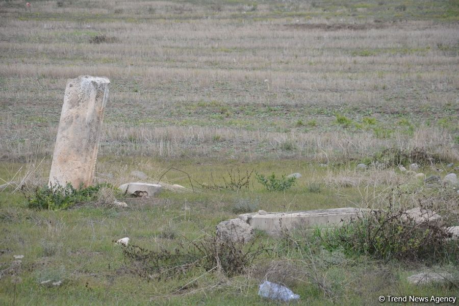 Armenians completely destroy cemetery in Fuzuli district (PHOTO)