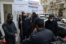 Civil organizations hold rally in front of French embassy in Baku (PHOTO)
