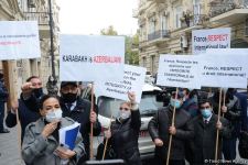 Civil organizations hold rally in front of French embassy in Baku (PHOTO)