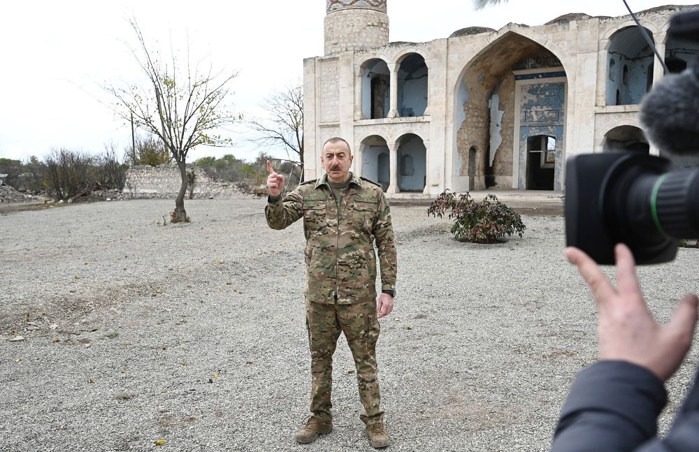 President Ilham Aliyev and first lady Mehriban Aliyeva visit liberated from occupation Aghdam city (PHOTO)