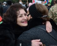 Lachin residents visit Alley of Martyrs in Azerbaijan’s Baku (PHOTO)