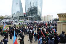 Lachin residents visit Alley of Martyrs in Azerbaijan’s Baku (PHOTO)