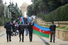 Lachin residents visit Alley of Martyrs in Azerbaijan’s Baku (PHOTO)