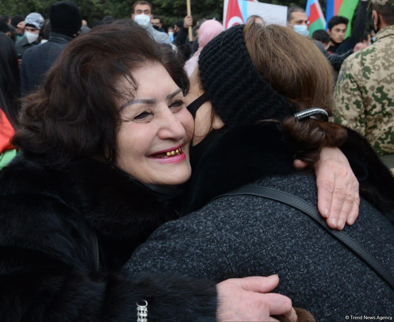 Lachin residents visit Alley of Martyrs in Azerbaijan’s Baku (PHOTO)