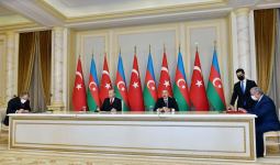 Azerbaijani-Turkish documents signed (PHOTO) (UPDATE)