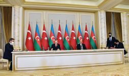 Azerbaijani-Turkish documents signed (PHOTO) (UPDATE)