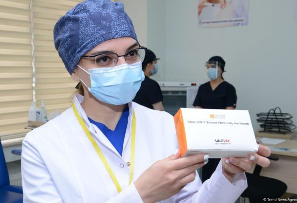 Azerbaijani medical workers undergoing vaccination from COVID-19 (PHOTOS)