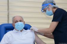 Azerbaijan's Health Minister, Head of TABIB vaccinated from COVID-19 (PHOTOS)
