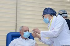 Azerbaijan's Health Minister, Head of TABIB vaccinated from COVID-19 (PHOTOS)