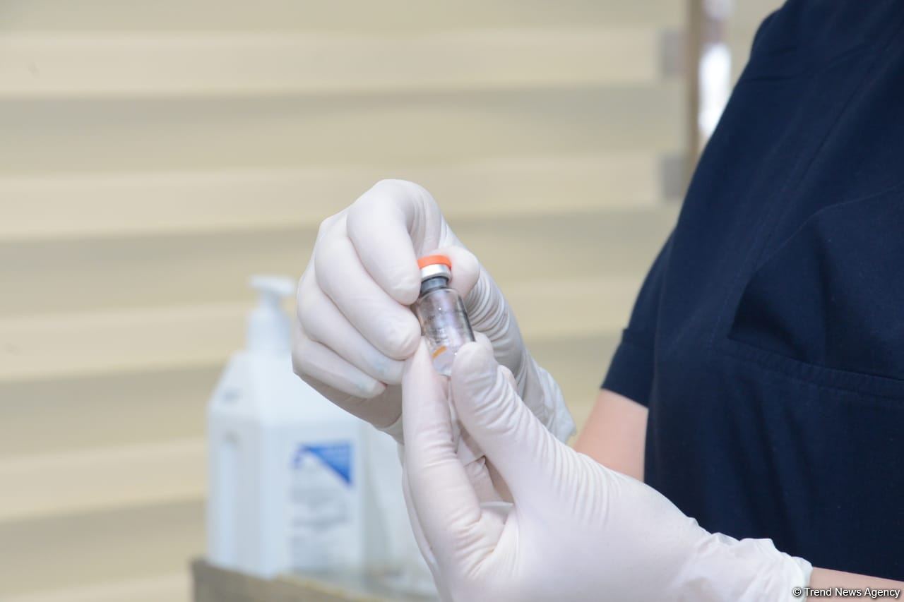 Azerbaijan's Health Minister, Head of TABIB vaccinated from COVID-19 (PHOTOS)