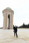 Azerbaijani president, first lady visit Alley of Martyrs on 31st anniversary of 20 January tragedy (PHOTO)