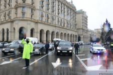 Azerbaijan holds minute of silence to honor January 20 victims (PHOTOVIDEO)