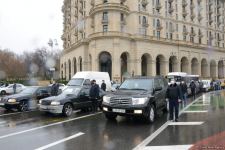 Azerbaijan holds minute of silence to honor January 20 victims (PHOTOVIDEO)