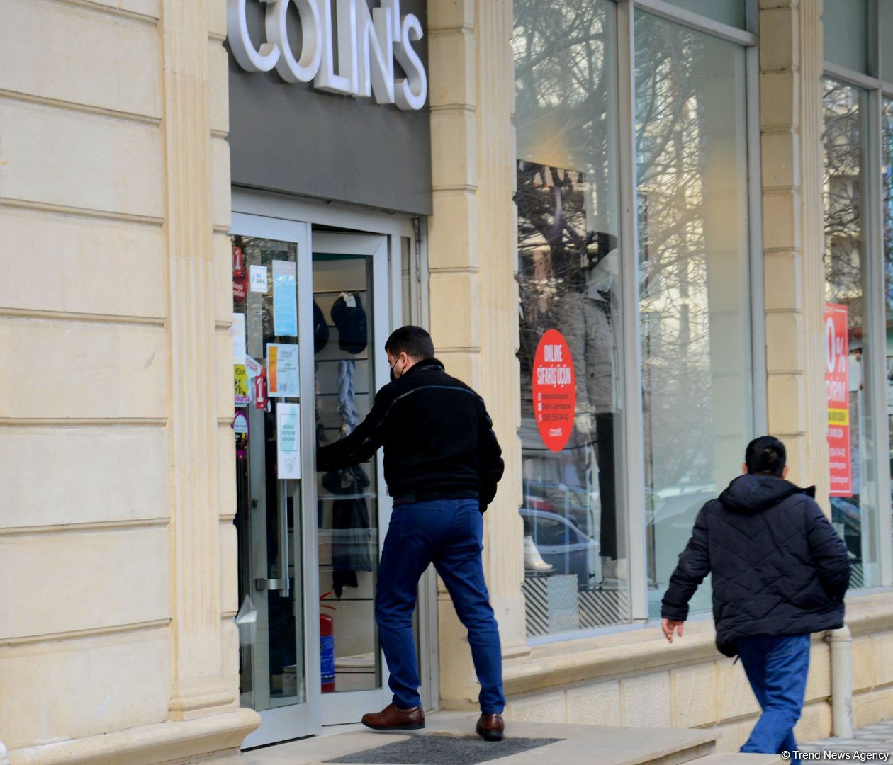 Trade facilities, hairdressers, and beauty salons resume activity in Azerbaijan (PHOTO)