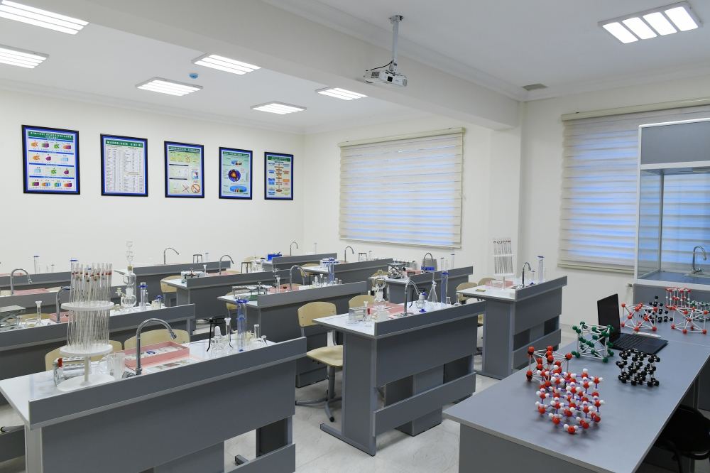 Azerbaijani president views conditions created at reconstructed schools in Sabunchu, Surakhani (PHOTO)