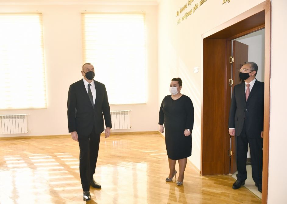 Azerbaijani president views conditions created at reconstructed schools in Sabunchu, Surakhani (PHOTO)