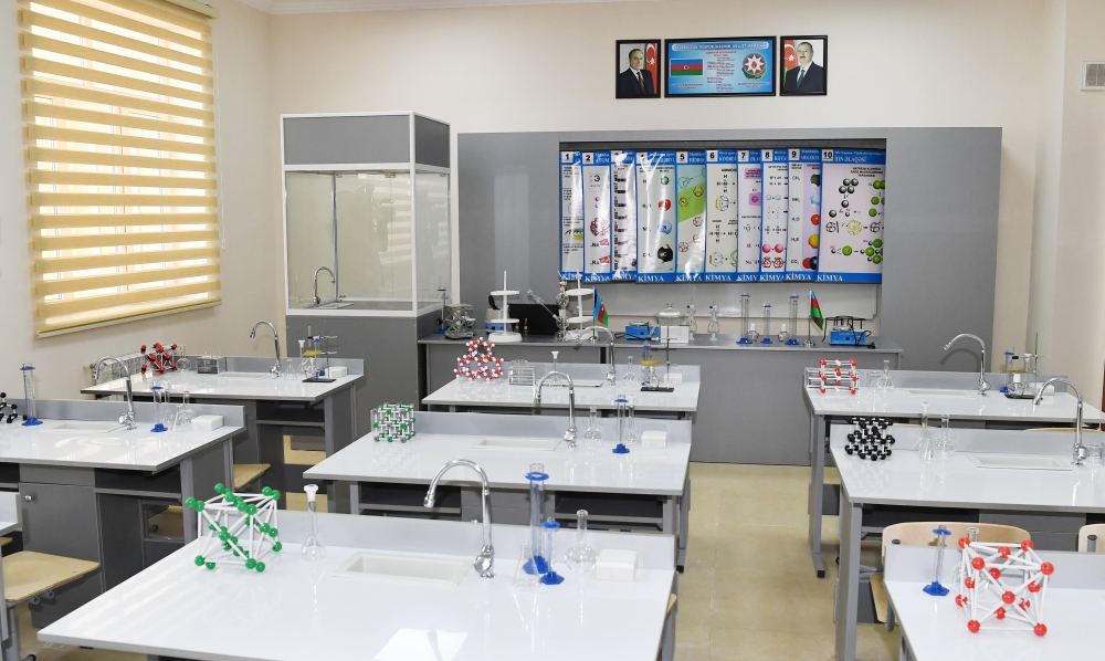 Azerbaijani president views conditions created at reconstructed schools in Sabunchu, Surakhani (PHOTO)
