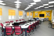 Azerbaijani president, first lady view conditions created at school-lyceum in Khirdalan city (PHOTO)