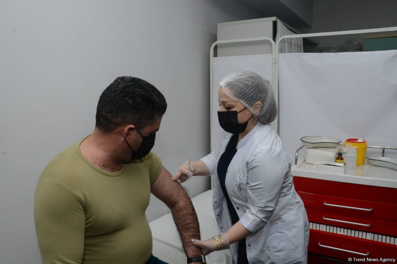 Azerbaijan starts vaccination of State Border Service employees (PHOTO/VIDEO)