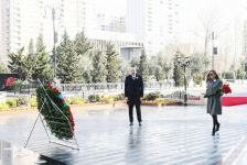 Azerbaijani president, first lady visit Khojaly genocide memorial (PHOTO)