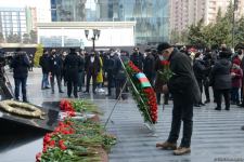 Azerbaijani population honoring memory of victims of Khojaly genocide (PHOTO)