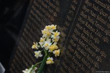 Azerbaijani population honoring memory of victims of Khojaly genocide (PHOTO)