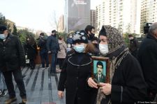 Azerbaijani population honoring memory of victims of Khojaly genocide (PHOTO)