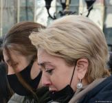 Azerbaijani population honoring memory of victims of Khojaly genocide (PHOTO)
