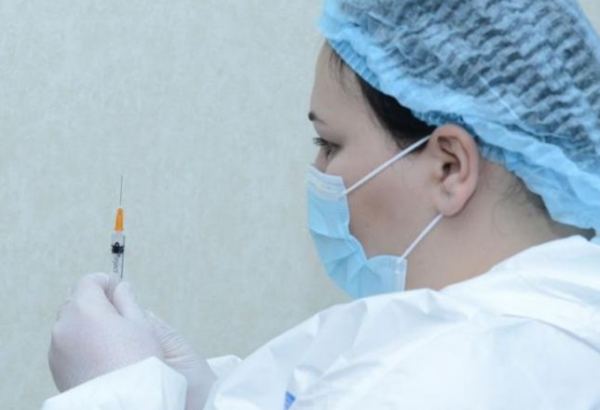Vaccination of doctors against COVID-19 is mandatory in Azerbaijan - official