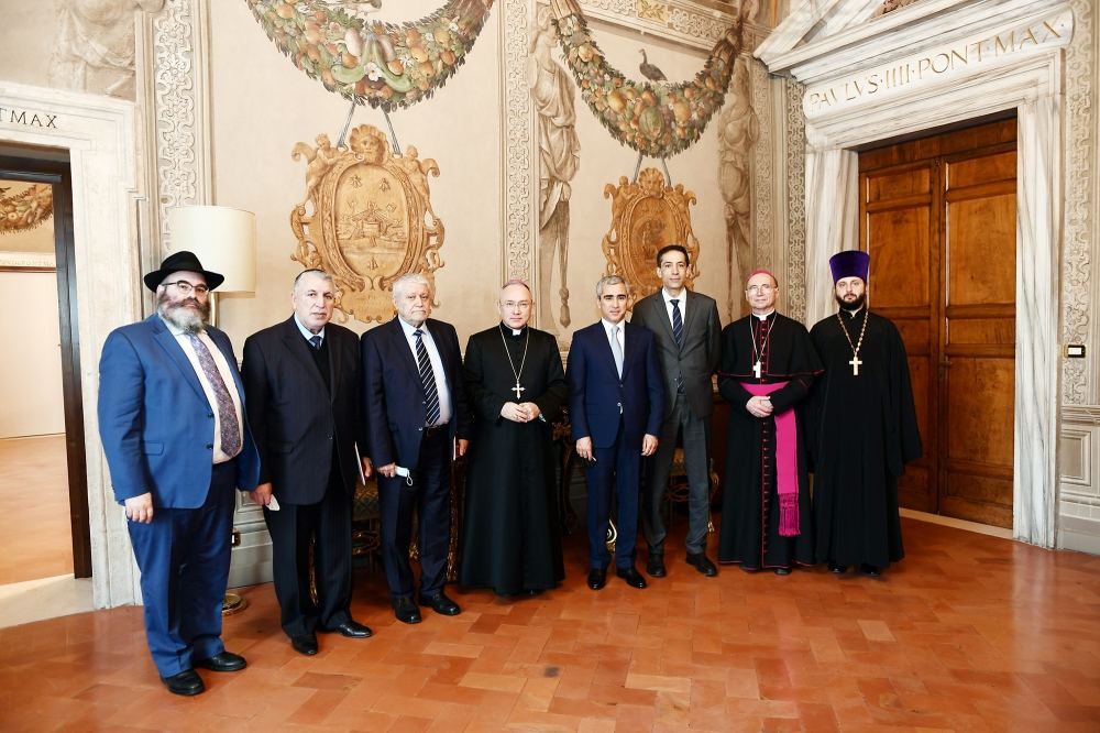Initiated by Mehriban Aliyeva, Heydar Aliyev Foundation makes new contribution to protection of world and religious heritage in Vatican (PHOTO)