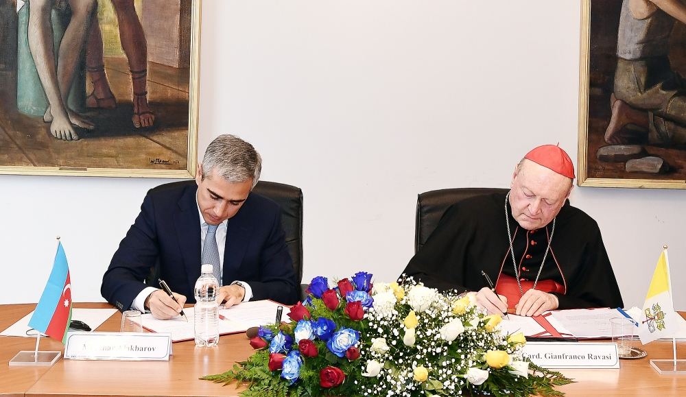 Initiated by Mehriban Aliyeva, Heydar Aliyev Foundation makes new contribution to protection of world and religious heritage in Vatican (PHOTO)