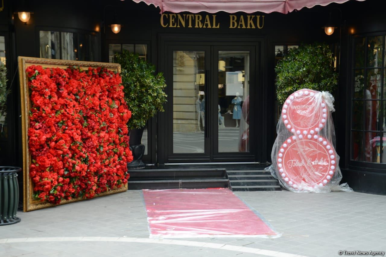 Baku celebrating International Women's Day (PHOTO)