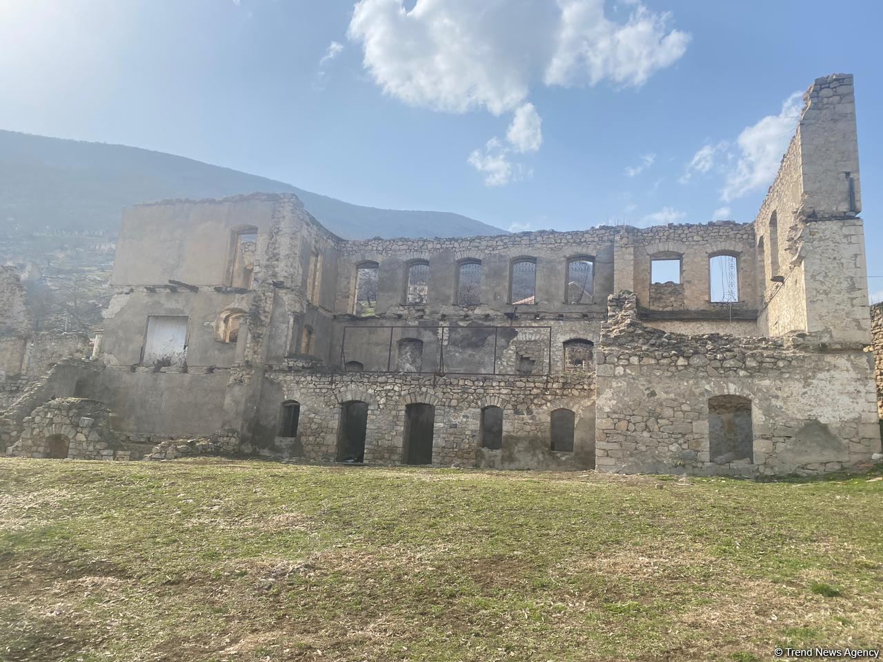 Azerbaijani journalists visit liberated Tugh village of Khojavand district (PHOTO/VIDEO)