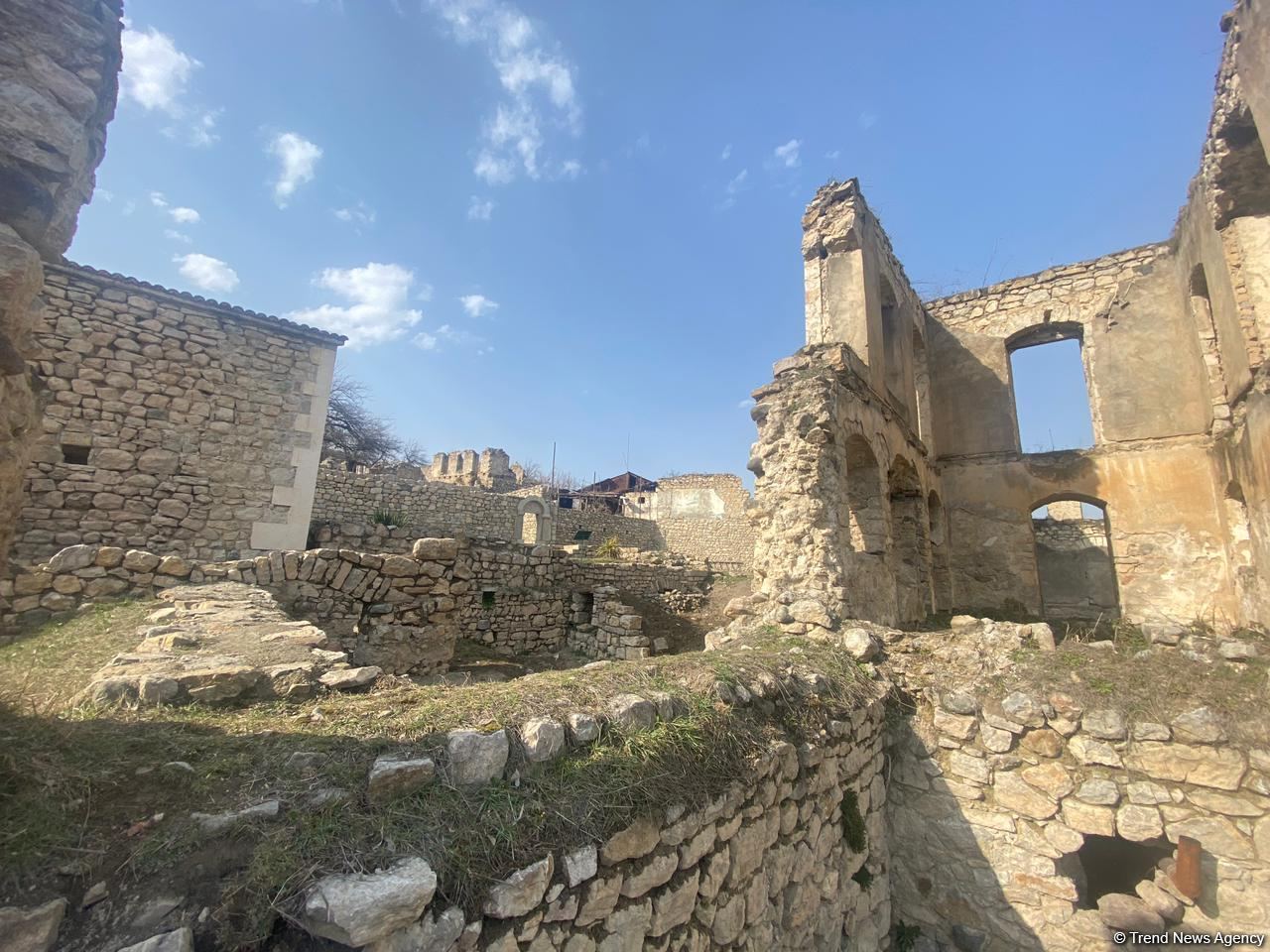 Azerbaijani journalists visit liberated Tugh village of Khojavand district (PHOTO/VIDEO)