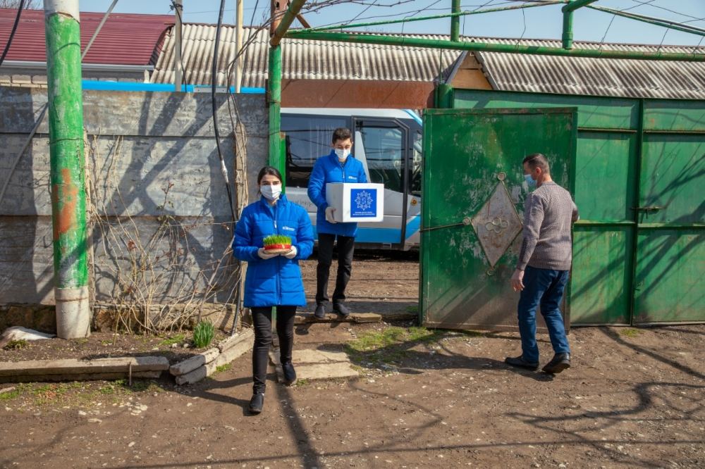 Heydar Aliyev Foundation sent gifts to low-income families on occasion of Novruz holiday (PHOTO) (UPDATE)