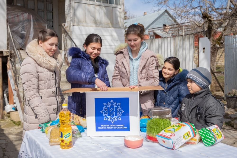 Heydar Aliyev Foundation sent gifts to low-income families on occasion of Novruz holiday (PHOTO) (UPDATE)