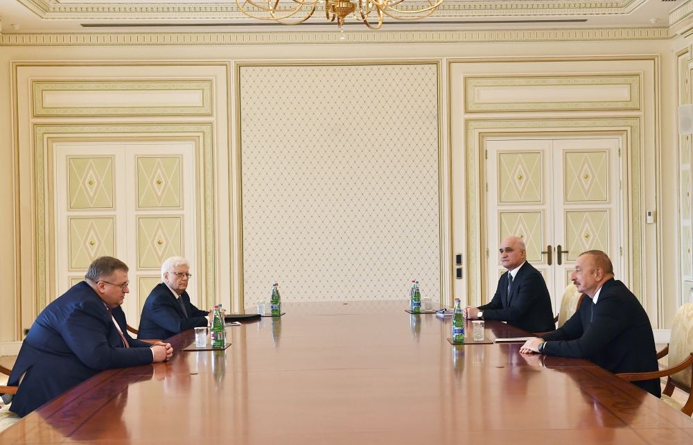 Azerbaijani President Ilham Aliyev receives Deputy PM of Russia Alexei Overchuk (PHOTO)