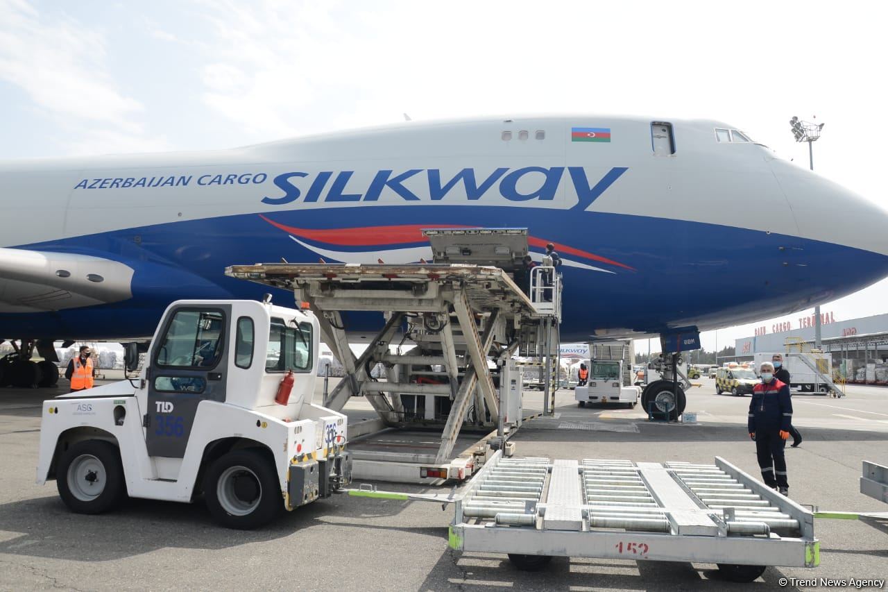 Azerbaijan gets another batch of COVID-19 vaccine (PHOTO/VIDEO)