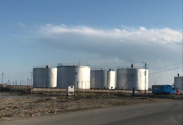 Azerbaijani oil prices shoot up