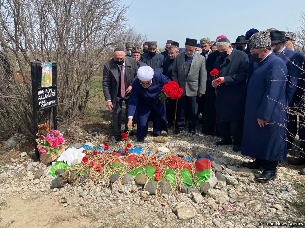 Azerbaijan's top religious officials visit graves of martyrs in liberated Aghdam (PHOTO/VIDEO)