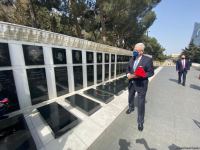 UN General Assembly chairman visits grave of Azerbaijani National Leader Heydar Aliyev (PHOTO)