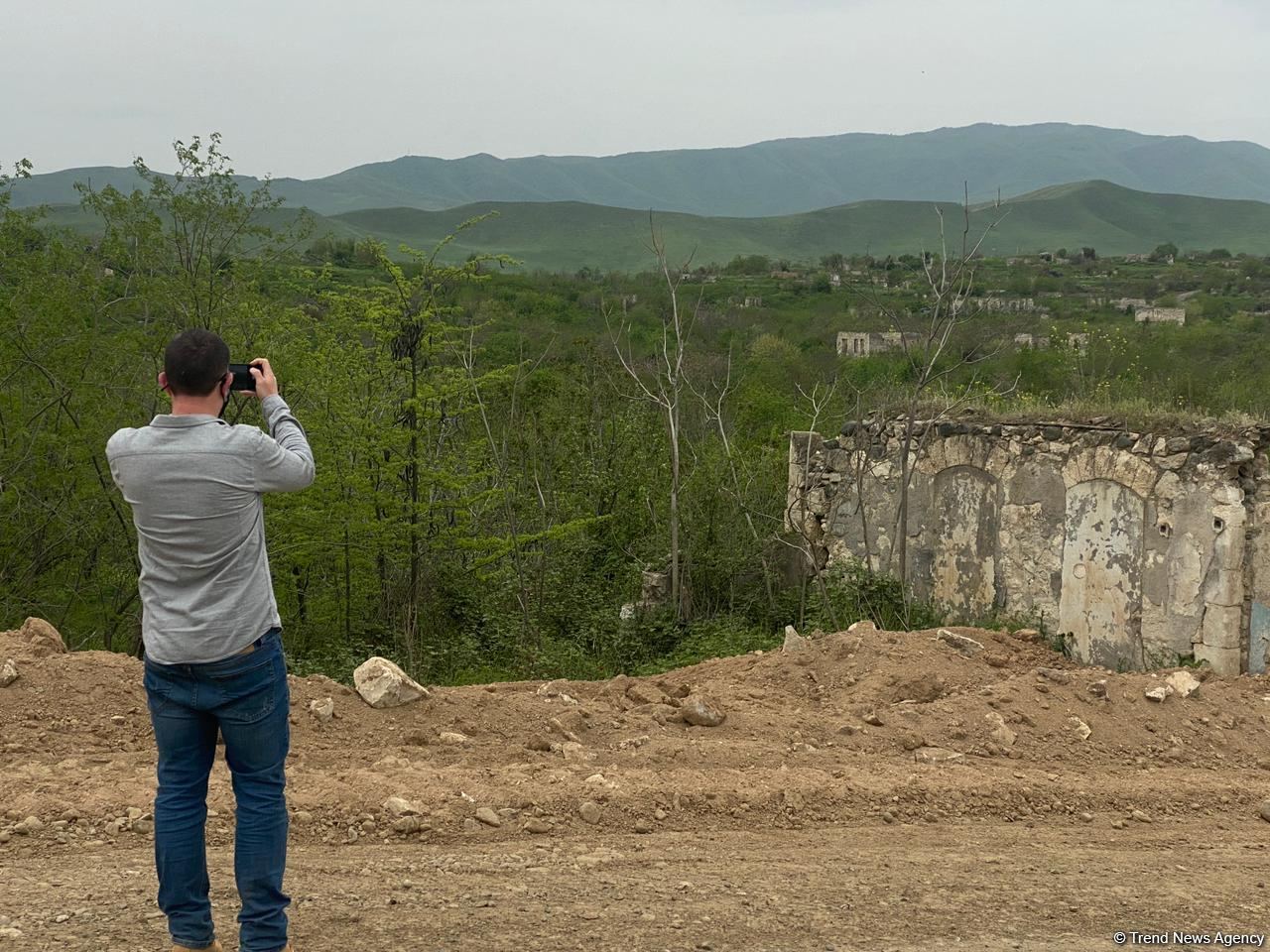 Israeli journalists continue visiting Azerbaijan's liberated lands (PHOTO)