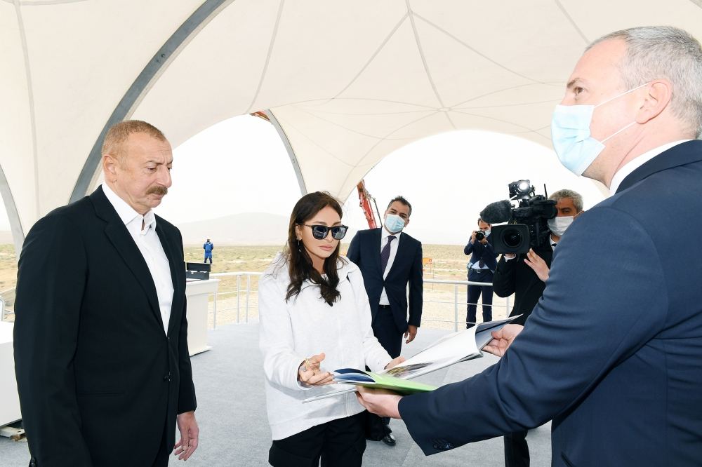 Azerbaijani president, first lady attend ceremony of laying foundation of Mud Volcanoes Tourism Complex (PHOTO)