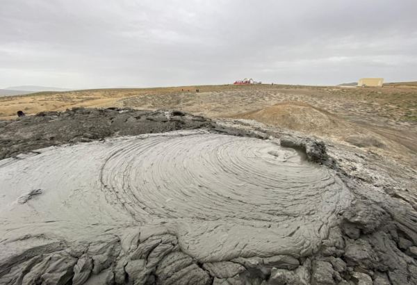 Ministry of Ecology talks eruption of mud volcano in Baku's Garadagh district