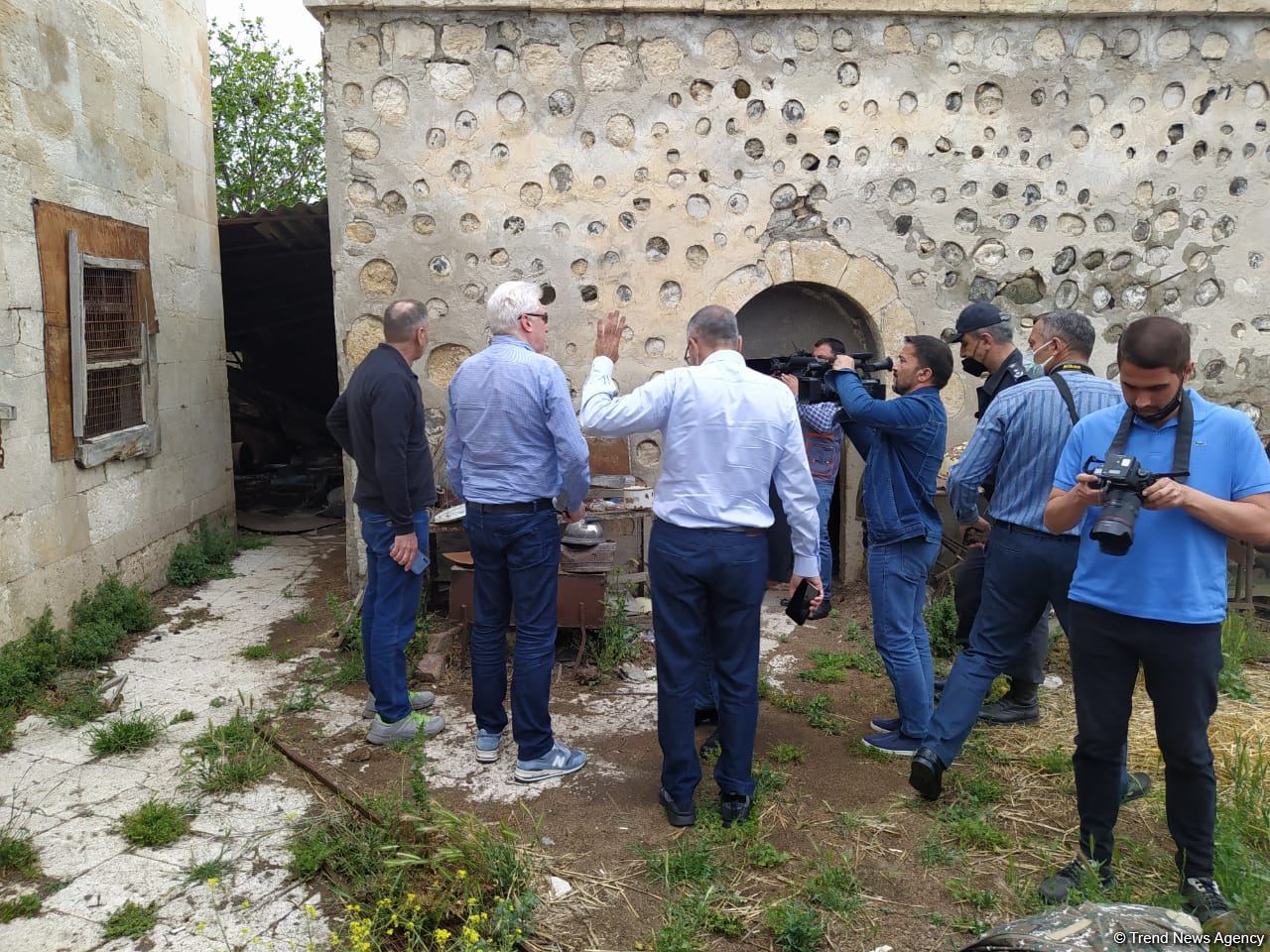 Russian MPs, experts arrive in Azerbaijan's war-torn Aghdam (PHOTO)