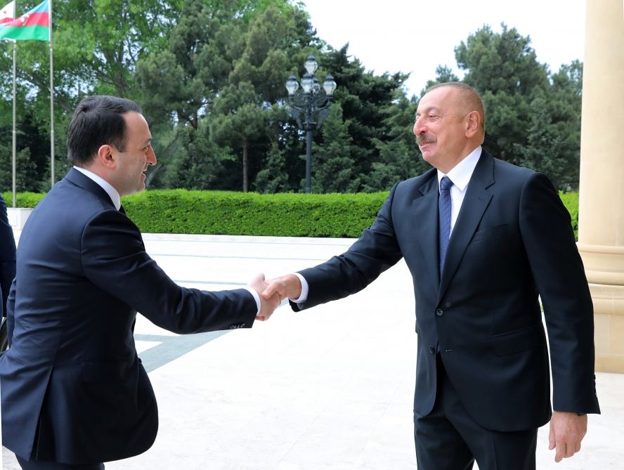 Azerbaijani president receives Georgian PM (PHOTO/VIDEO)