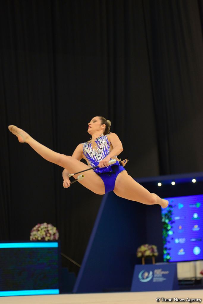 Best moments of second day of Rhythmic Gymnastics World Cup in Baku (PHOTO)
