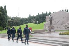 Public reps of Azerbaijan paying tribute to late National Leader Heydar Aliyev (PHOTO)