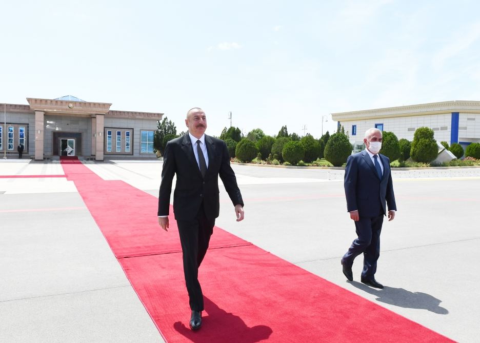 President Ilham Aliyev ends visit to Nakhchivan Autonomous Republic (PHOTO)