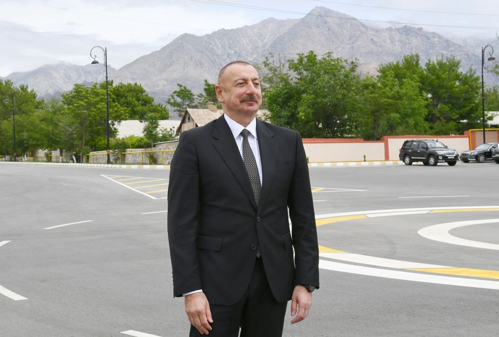 President Ilham Aliyev interviewed by Azerbaijan Television (PHOTO)